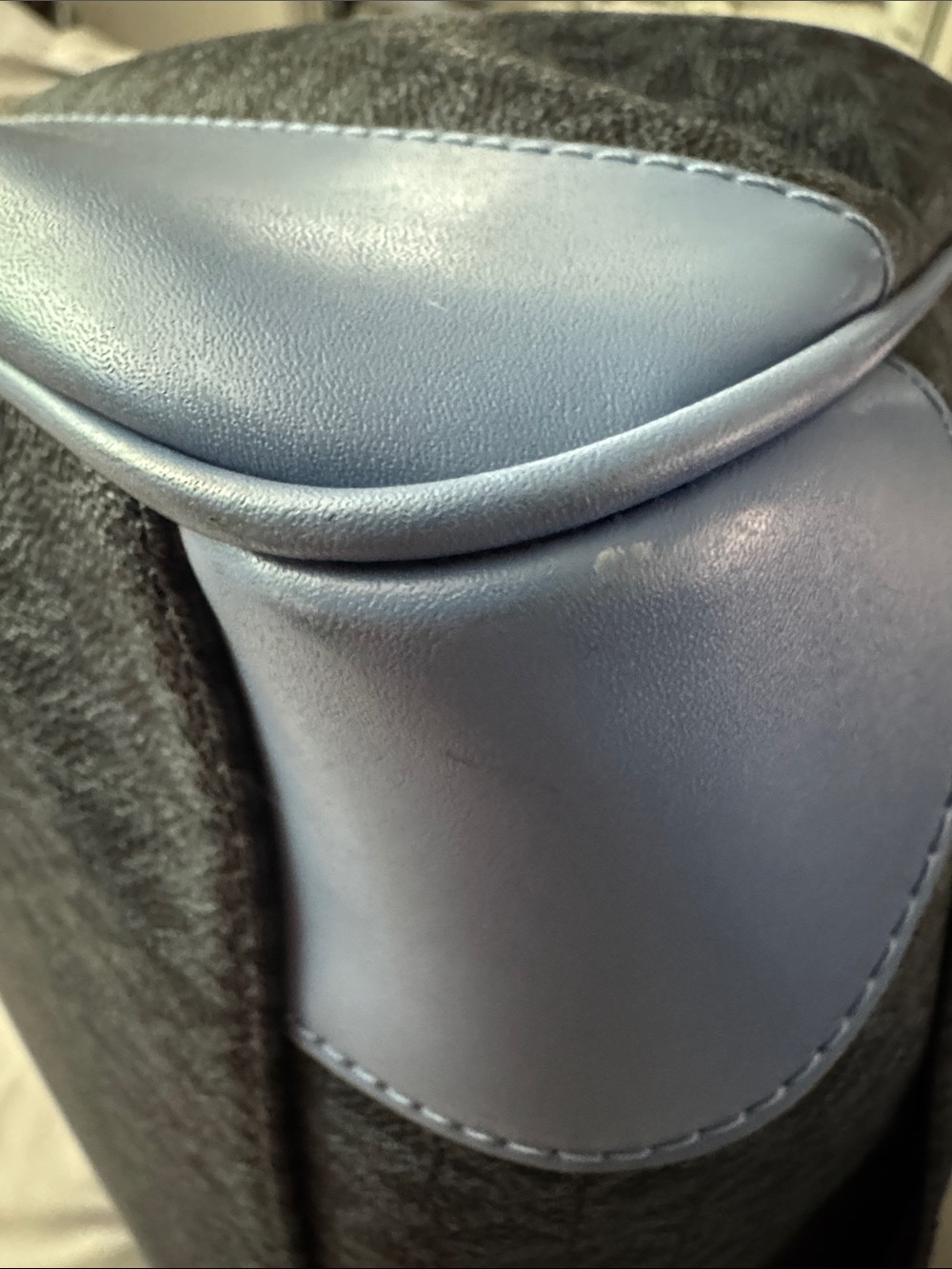 Michael Kors weekender bag - Picture 14 of 16